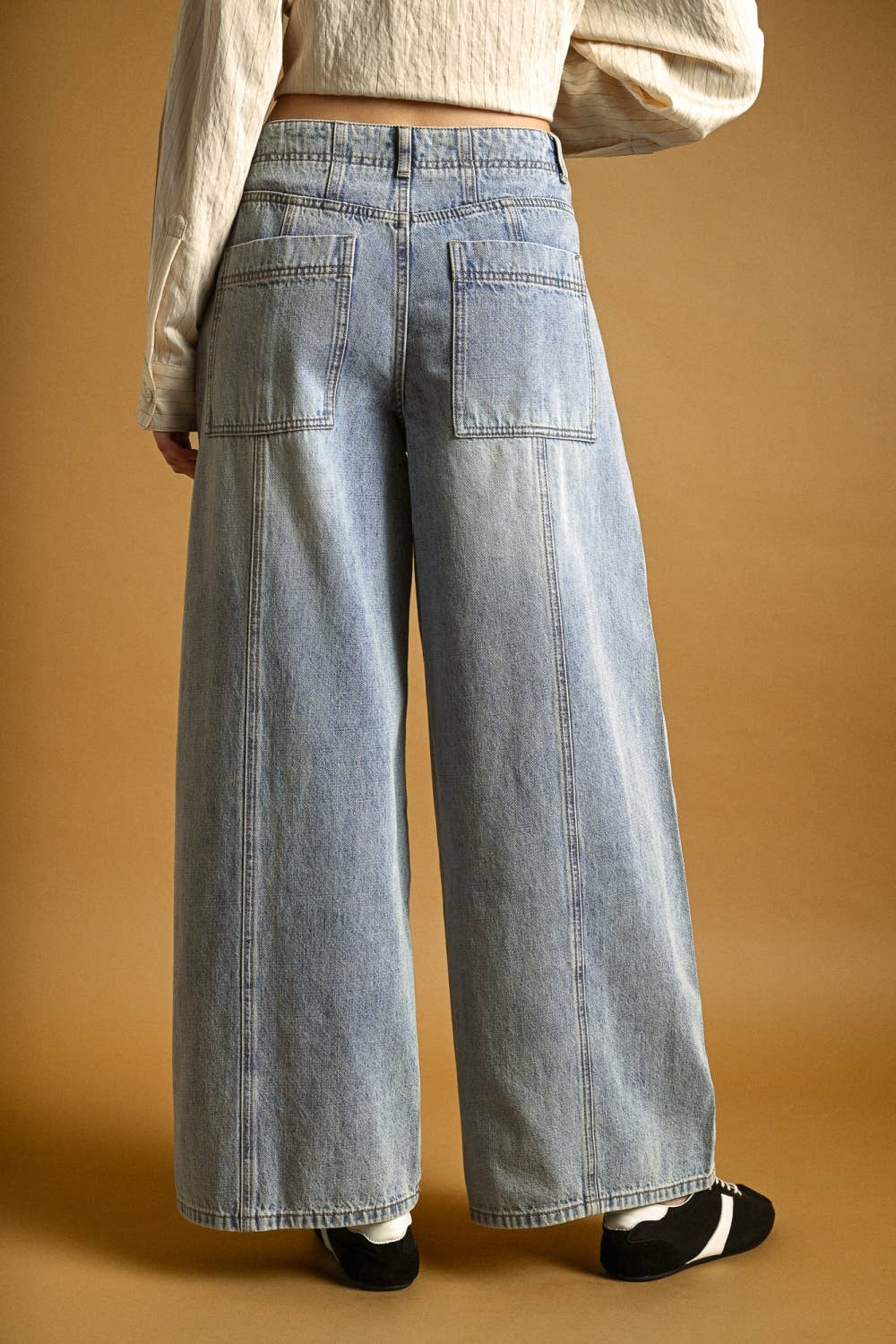 MIOU MUSE - P6631   VINTAGE WASH WIDE LEG PANELED JEANS
