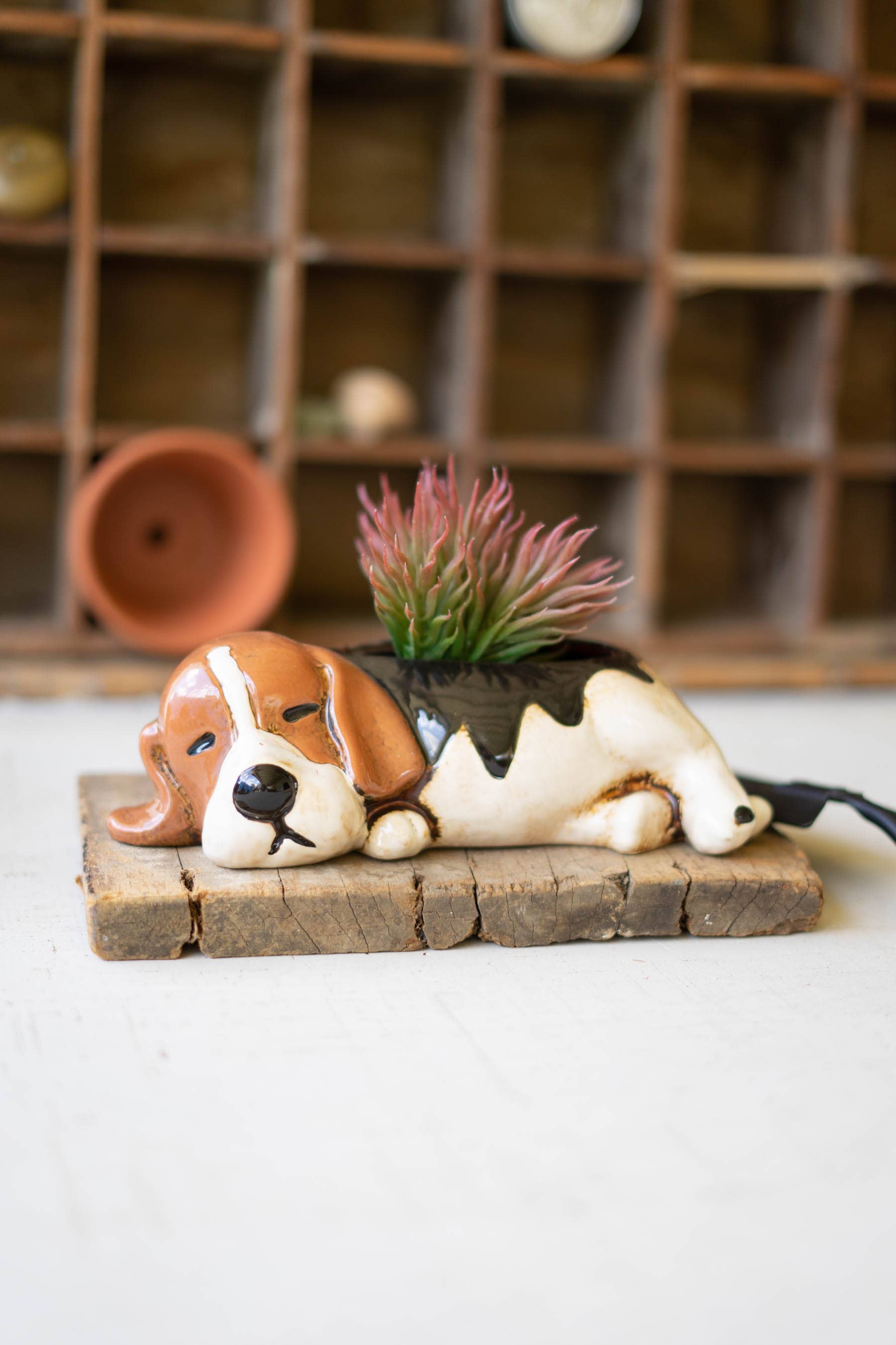 Kalalou - CERAMIC BEAGLE PLANTER