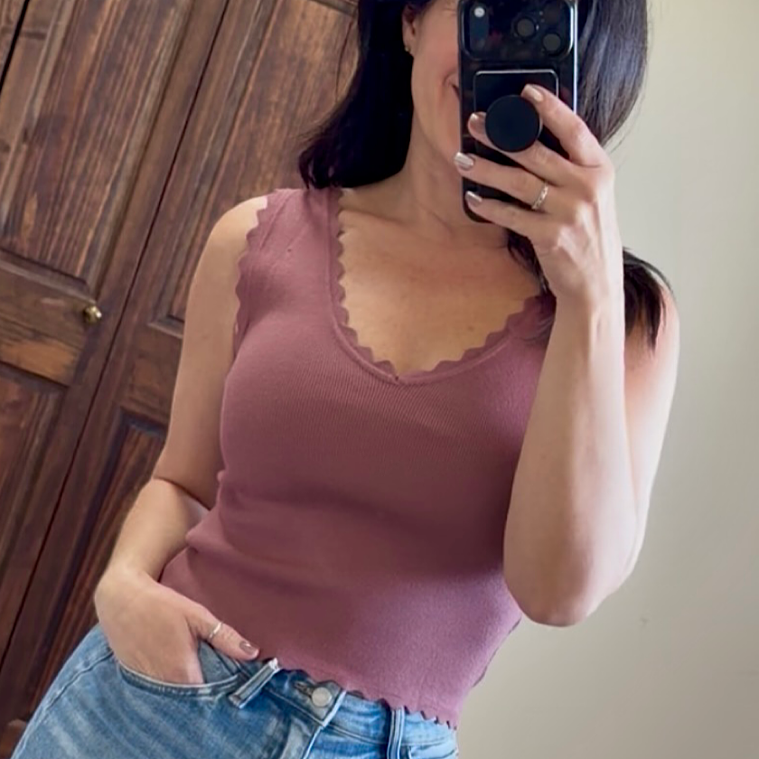 Scallop Edge Crop Tank