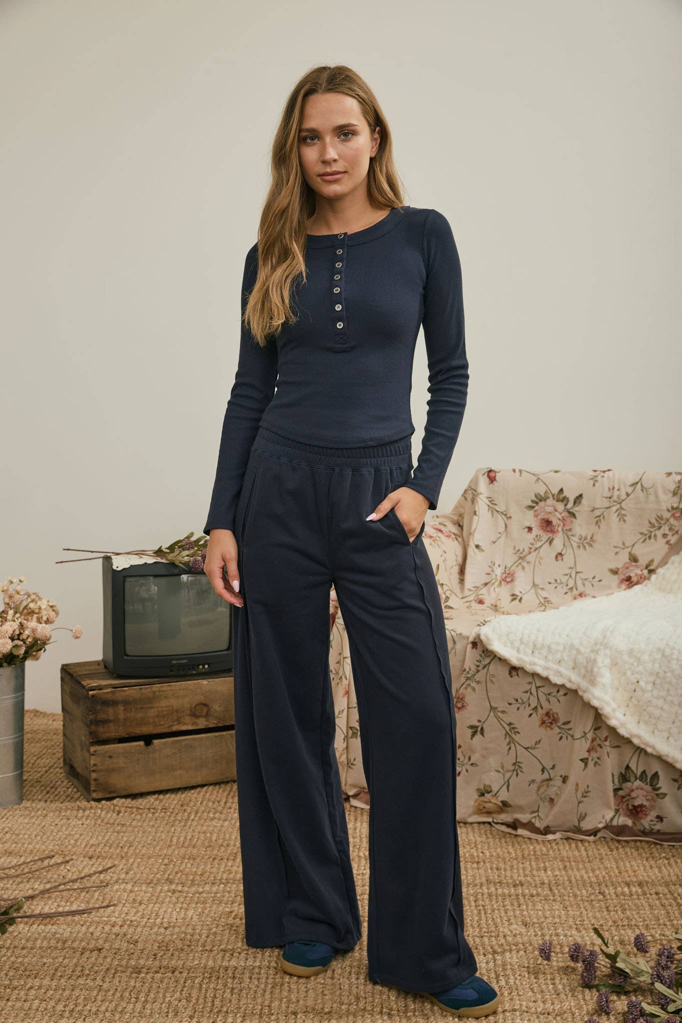J.O.A - ELASTIC WAIST SIDE PANEL KNIT LOUNGE PANTS