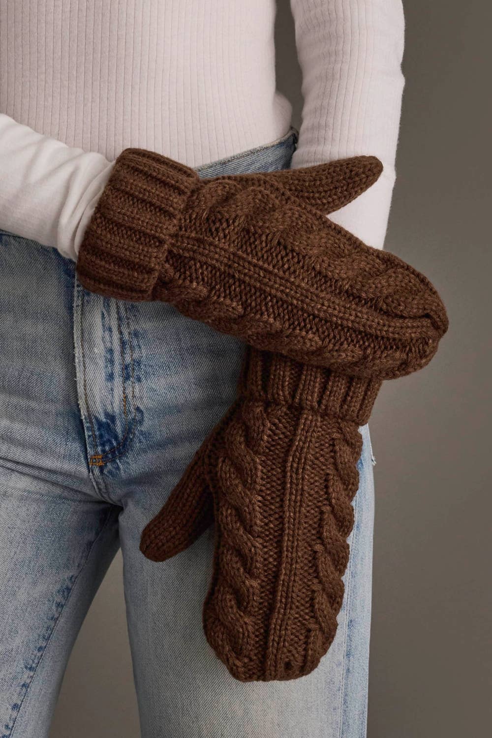 Brown Cable Knit Design Mittens