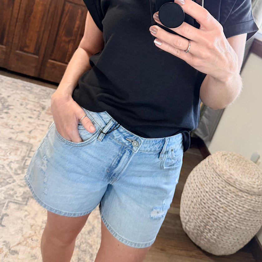 Hidden Jeans - SAMMIE BARREL SHORTS 5"