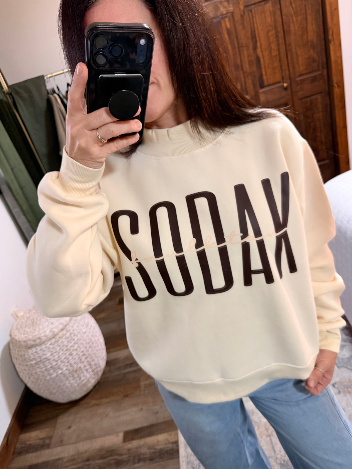 Faulkton | SODAK Mock Neck