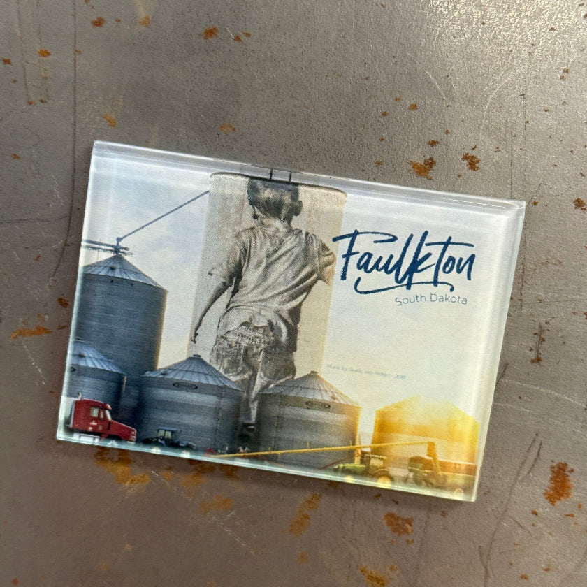 Faulkton Magnets | Glass