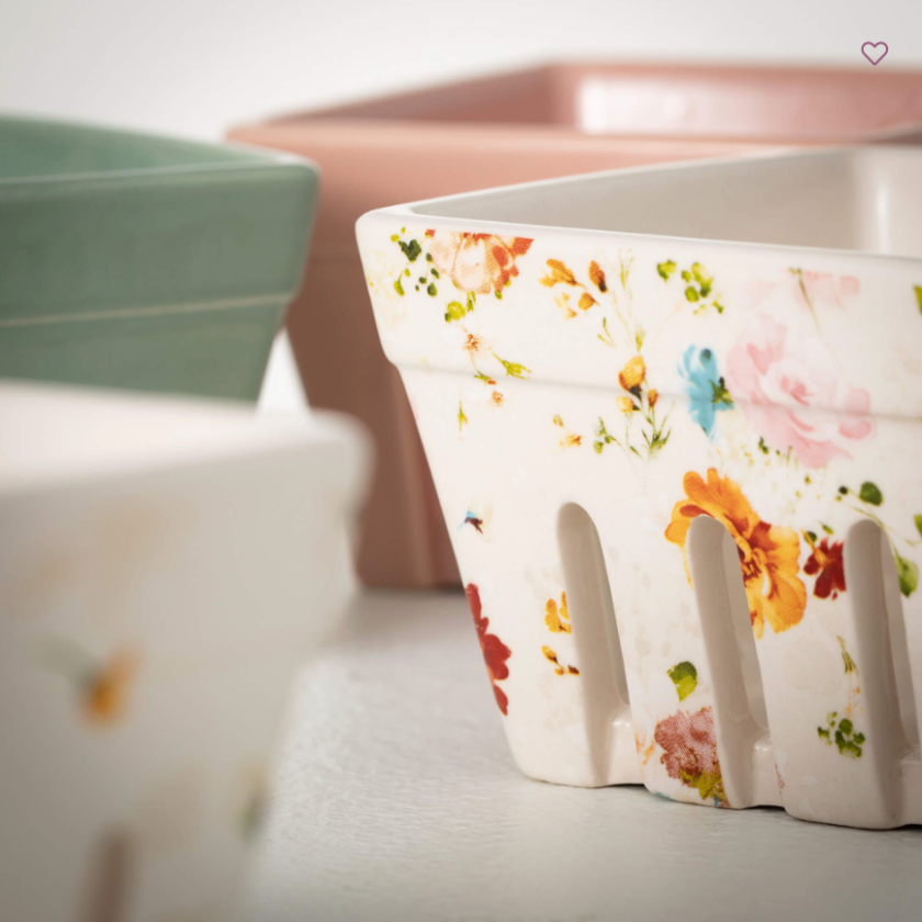 CERAMIC BERRY BOWL COLANDERS