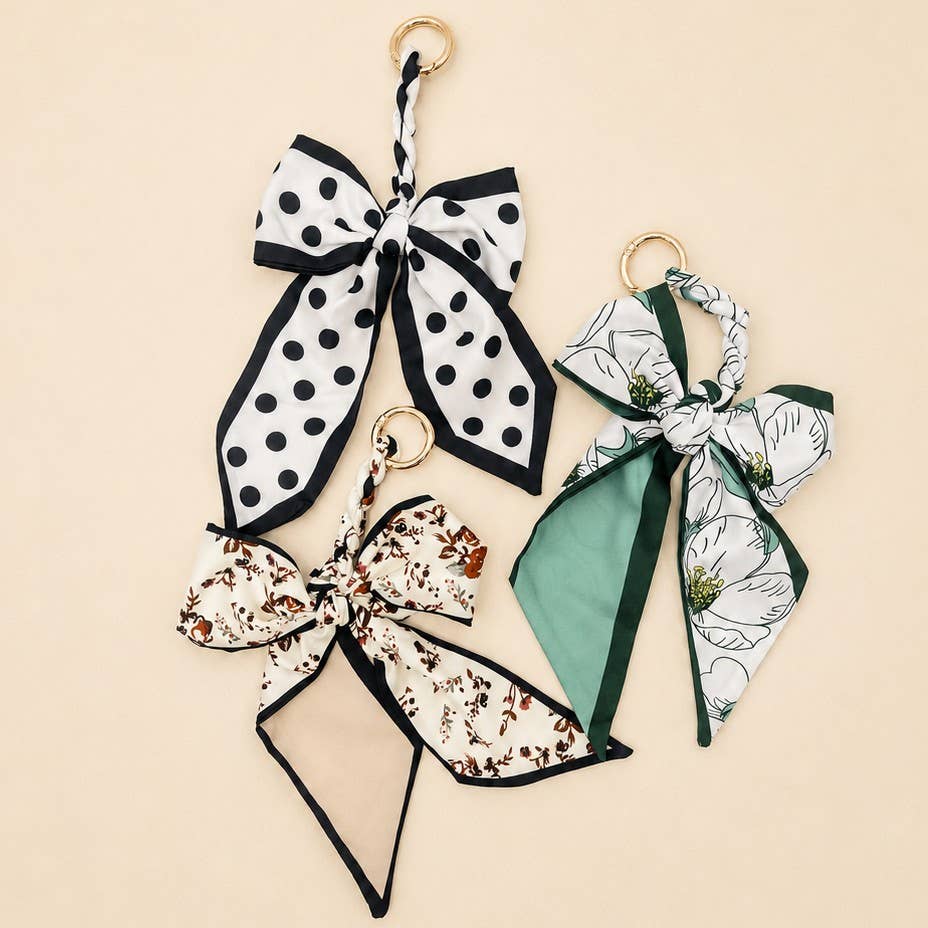 SCARF BOW BAG CHARM/KEYCHAIN