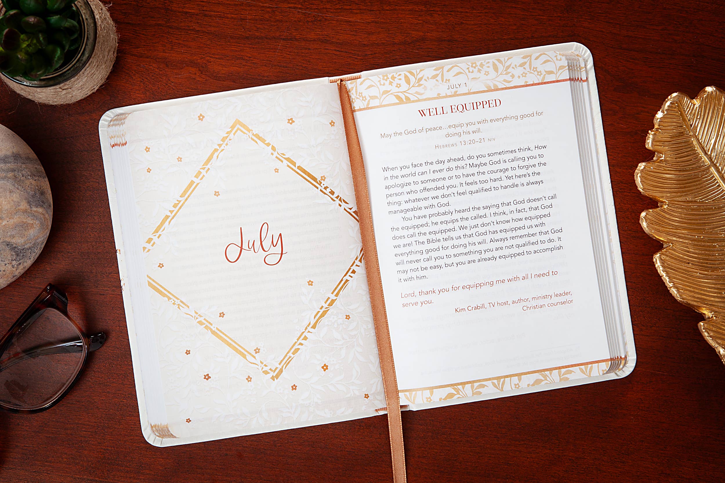 Always Remember (Daily Devotional, Mother's Day Gifts)