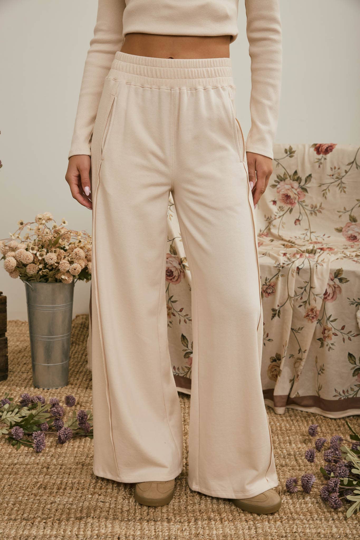 J.O.A - ELASTIC WAIST SIDE PANEL KNIT LOUNGE PANTS