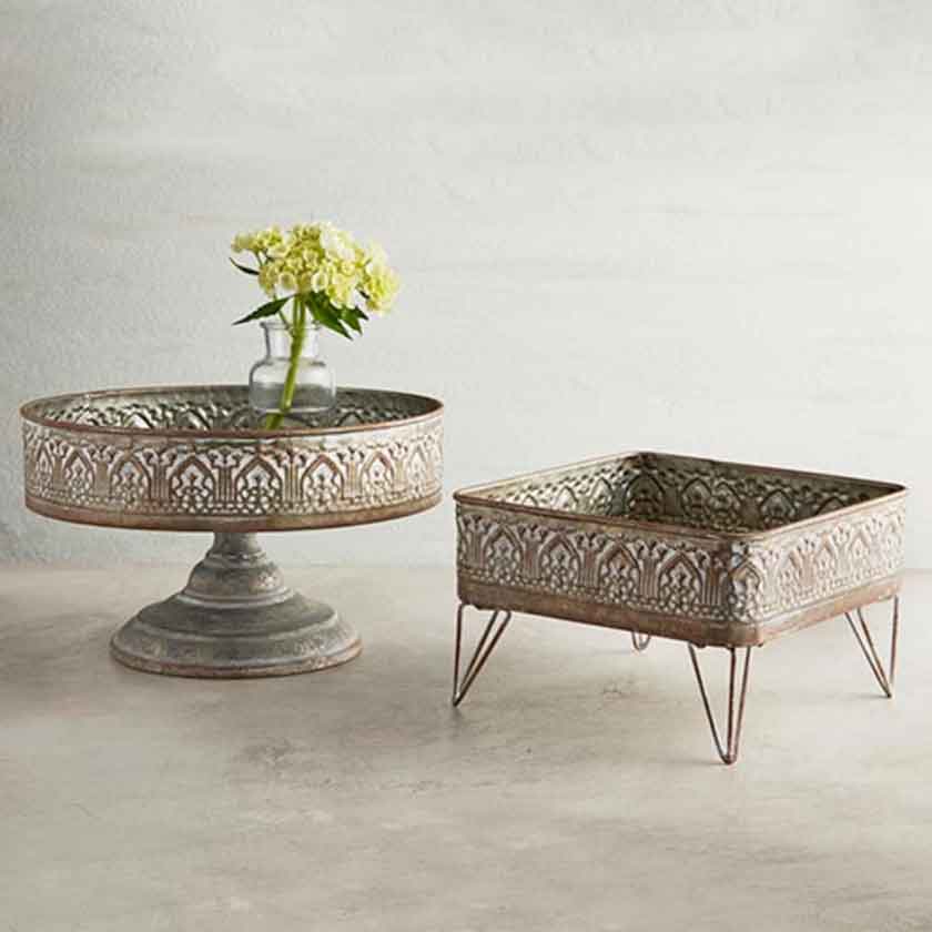 Ornalte round stand for home decor