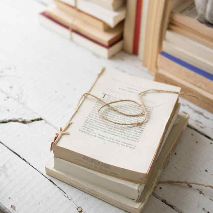 REPURPUSED BOOK BUNDLE - KALALOU